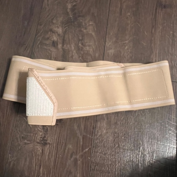 Belly Bandit & Shrinkx Hips - Picture 3 of 5